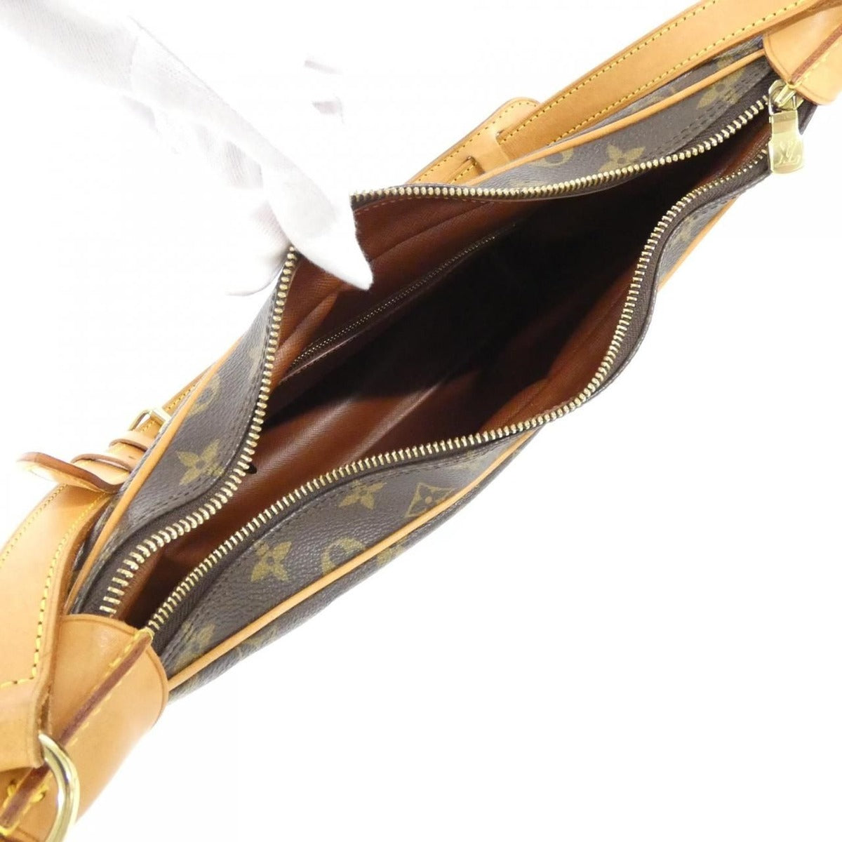 Louis Vuitton Monogram Boulogne Shoulder Bag — view 7