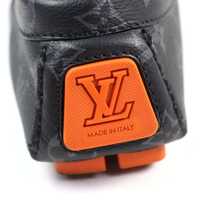 Louis Vuitton 2023 LV Driver Line Leather Embossed Moccasin Loafers With LV