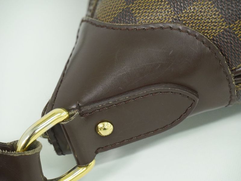 Authentic Louis Vuitton LV Thames GM Damier Ebène Shoulder Bag Brown N48181