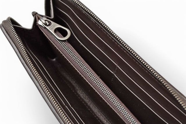 Bottega Veneta Wallet Bottega Veneta Long Wallet With Round Zipper Dark Brown