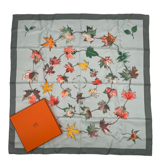 Hermes Carre 90 Scarf 100% Silk A Walk In The Park Maple Leaf Green Box