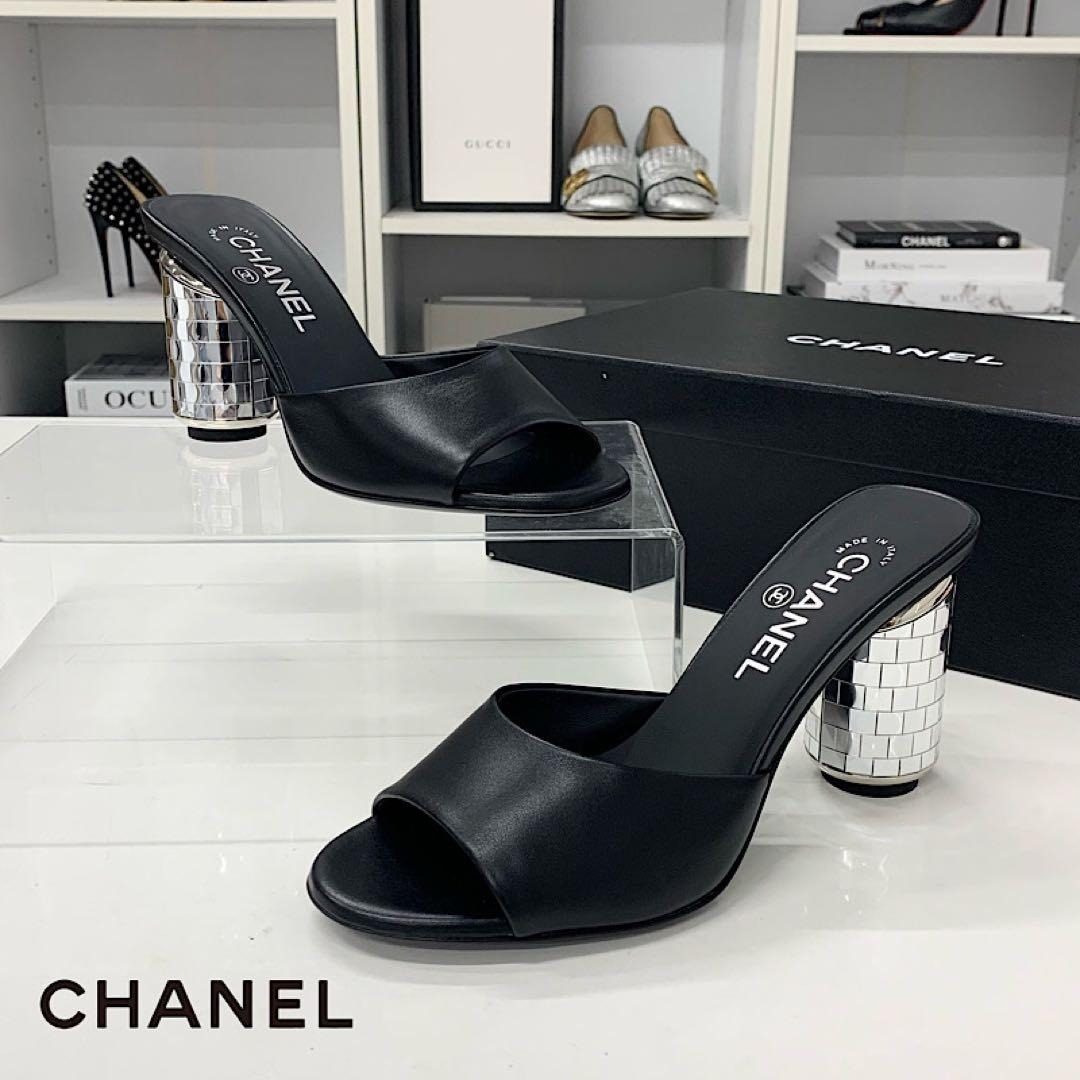 Chanel CC Logo Leather Mirror Heel Sandals Black