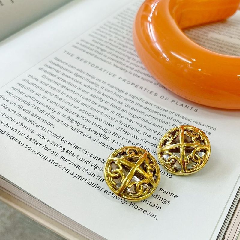 Chanel 93P 4strand Coco Mark Earrings Women Gold