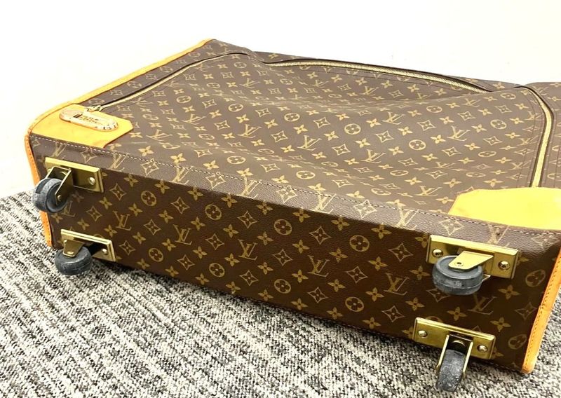 Louis Vuitton Pullman USA Trunk : Y0945