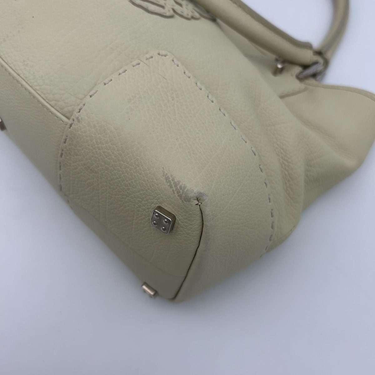 Loewe Amazona Justa Anagram Leather Handbag 311.54.028 — view 10