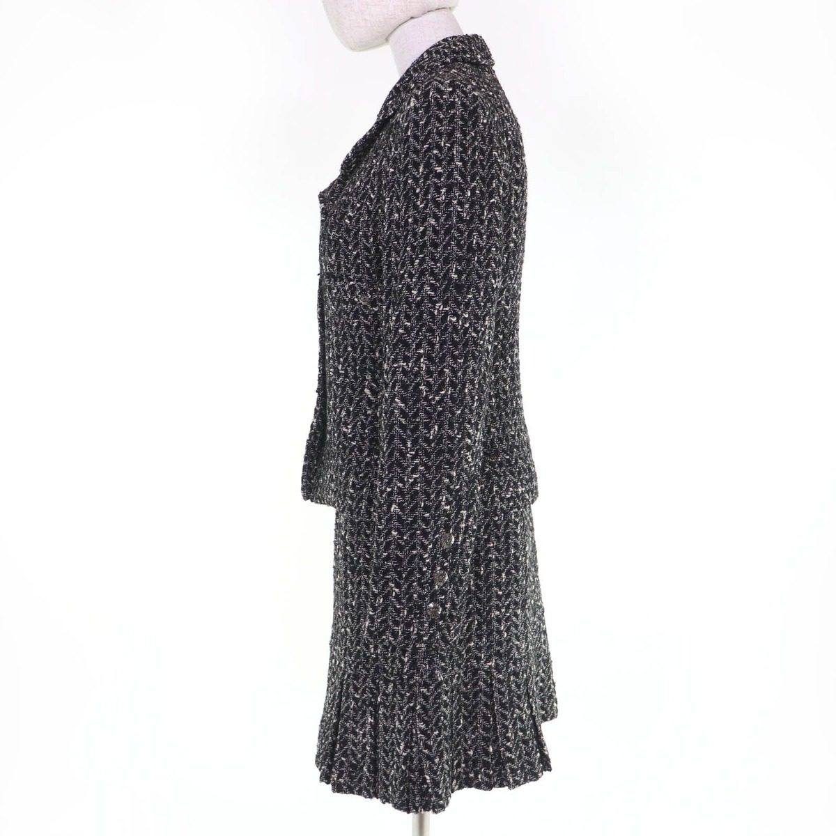 Chanel Vintage Coco Button Tweed Jacket Skirt Set Black White 38 — view 2