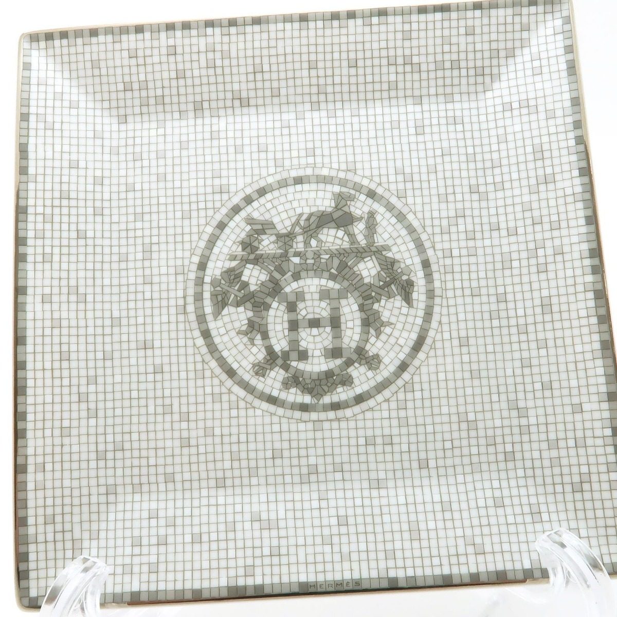 Hermes Petit Carre Mosaic 24 No3 Platinum Dish Porcelain Box Shipping Shoulder — view 2