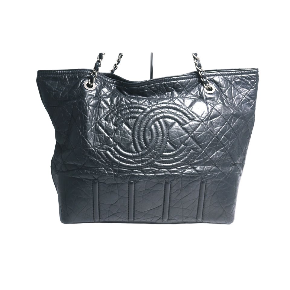 Chanel Stand Leather Che Bag