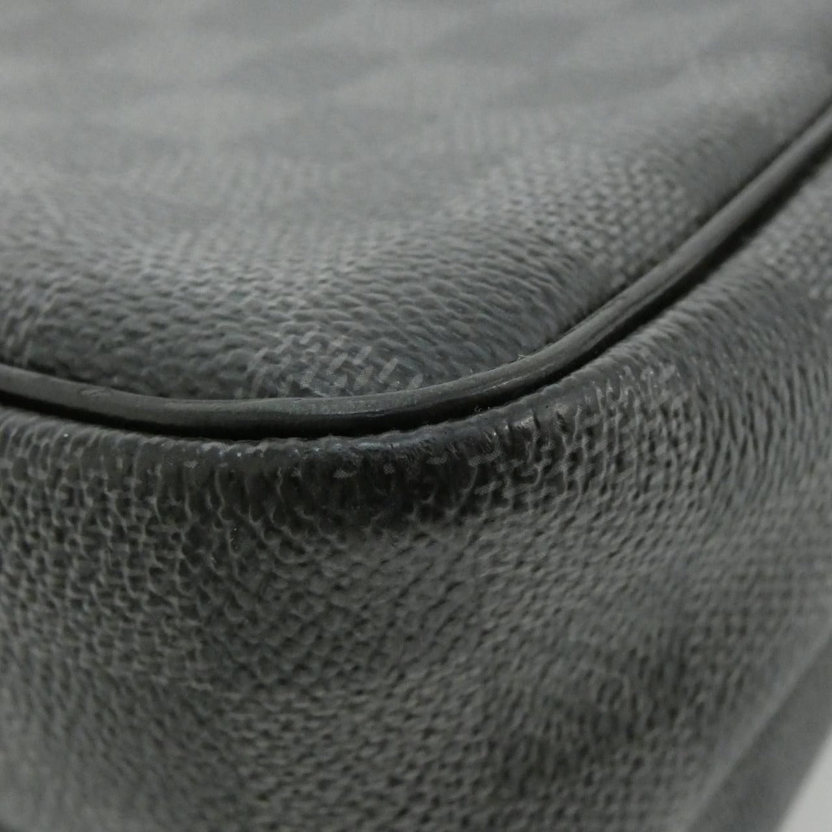 Louis Vuitton Damier Graphite Rem Shoulder Bag — view 3