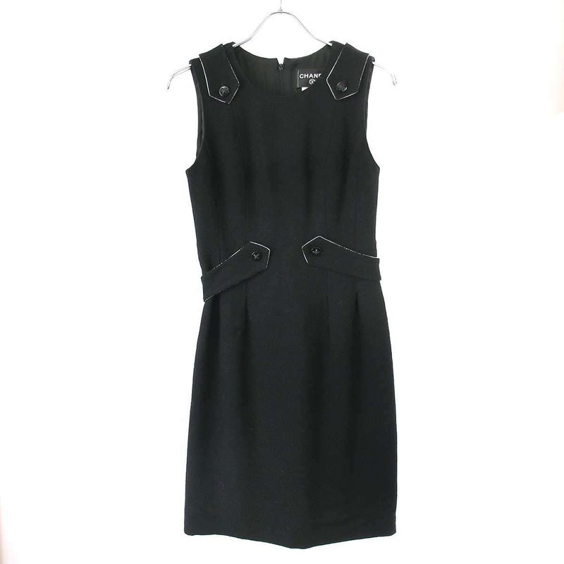 Chanel 06a Classic Sleeveless Dress P29424w03805 Black 36