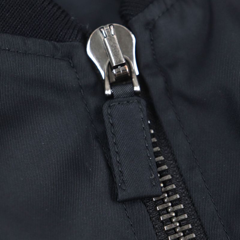 Prada 22SS Sgc006 Re-nylon Triangle Logo Triangle Plate Zip Up Bomber Jacket