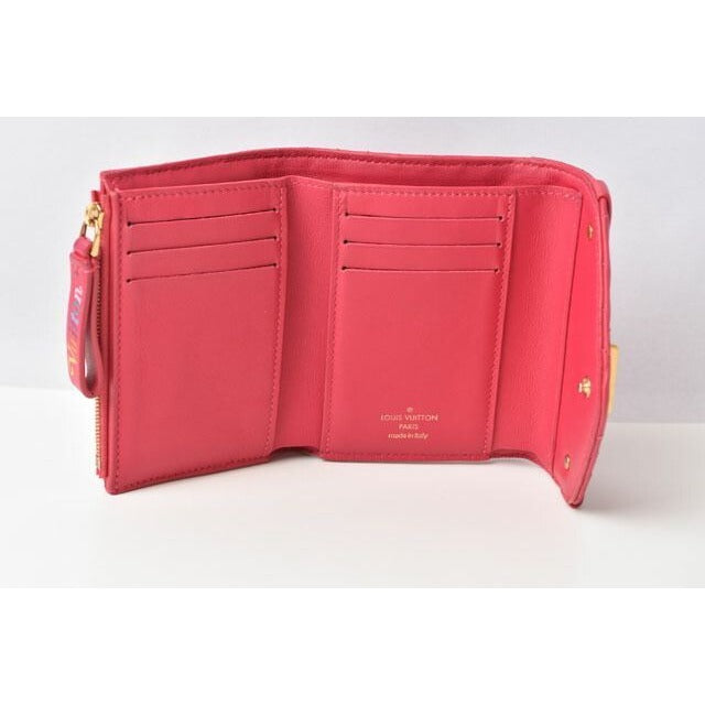 Louis Vuitton Wallet Trifold New Wave Compact — view 7
