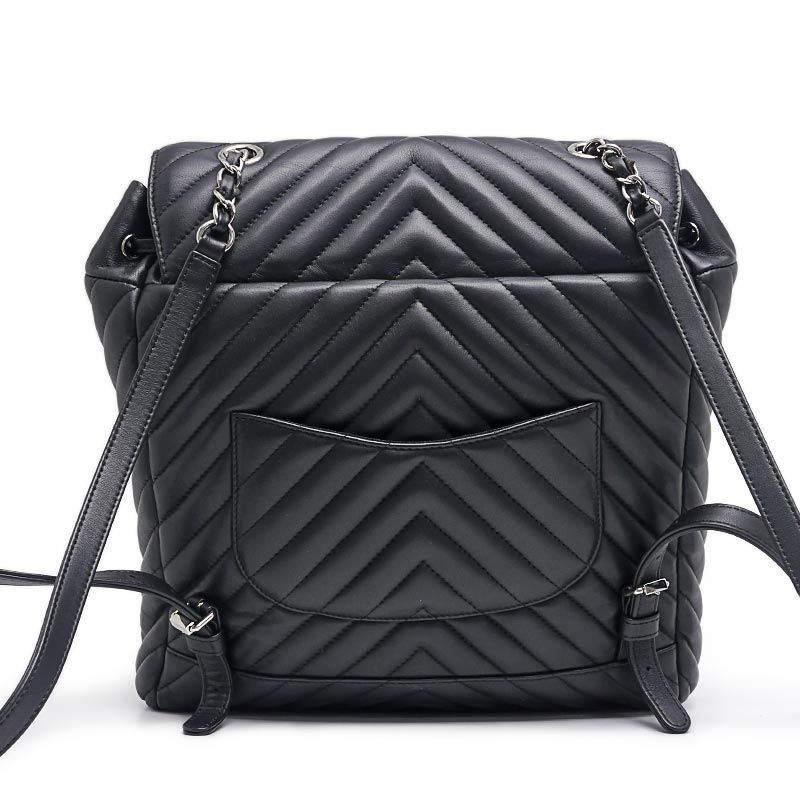 Chanel V-stitched Backpack Lambskin Chain Black