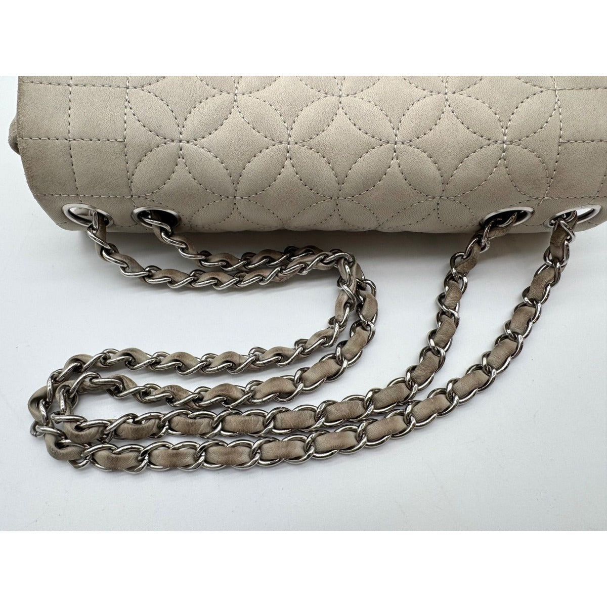 Chanel Large Shoulder Bag Flower Stitch CC Logo Turnlock Silver Chain Gray — view 16