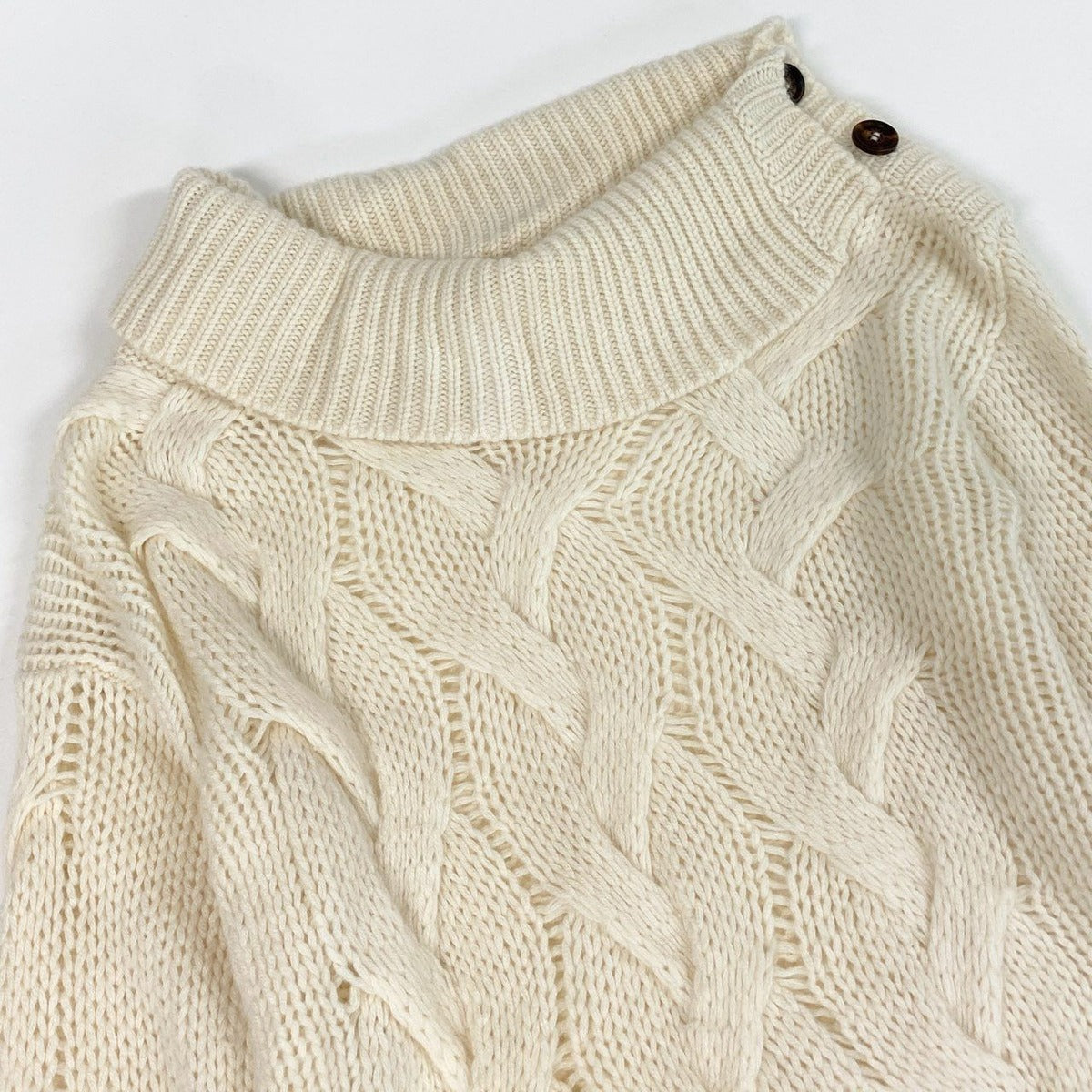 Celine Cashmere 100 Knit Sweater Logege Shoulder Button M Cream — view 4