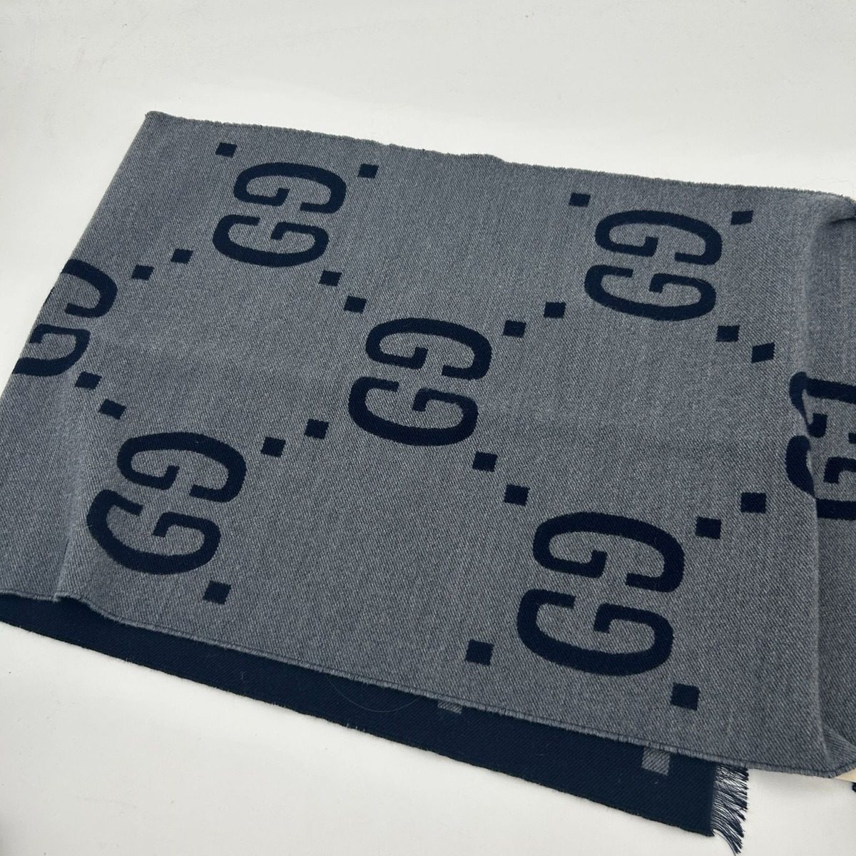 Gucci GG Jacket Scarf — view 11