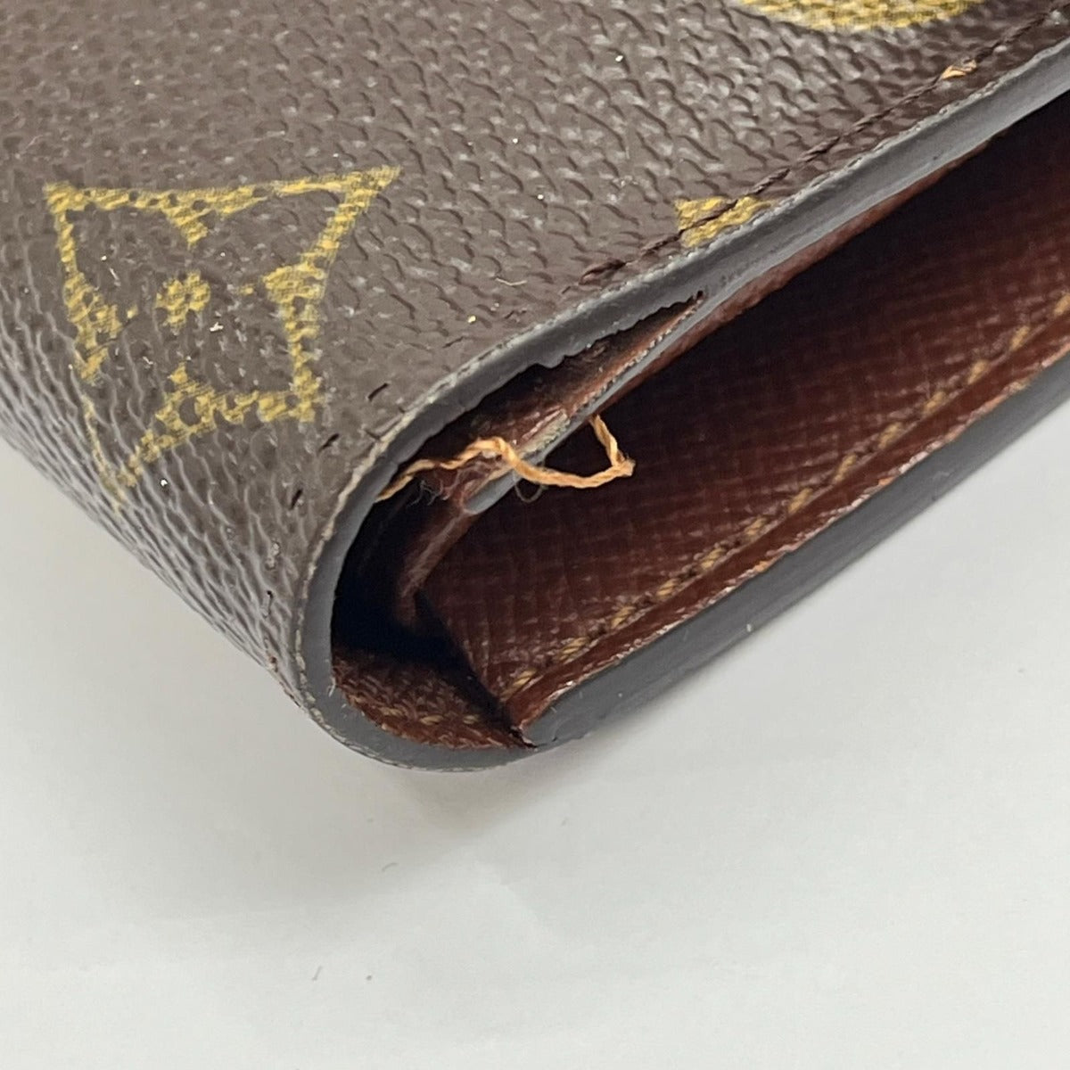 Louis Vuitton Trifold Wallet Porto Tresor — view 10