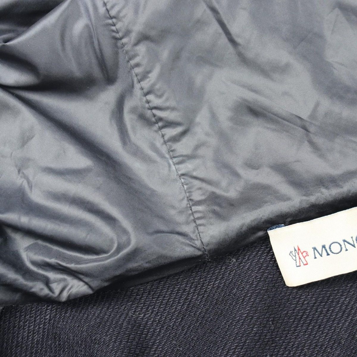Moncler Down Jacket with Hood Switchable Nylon — view 8