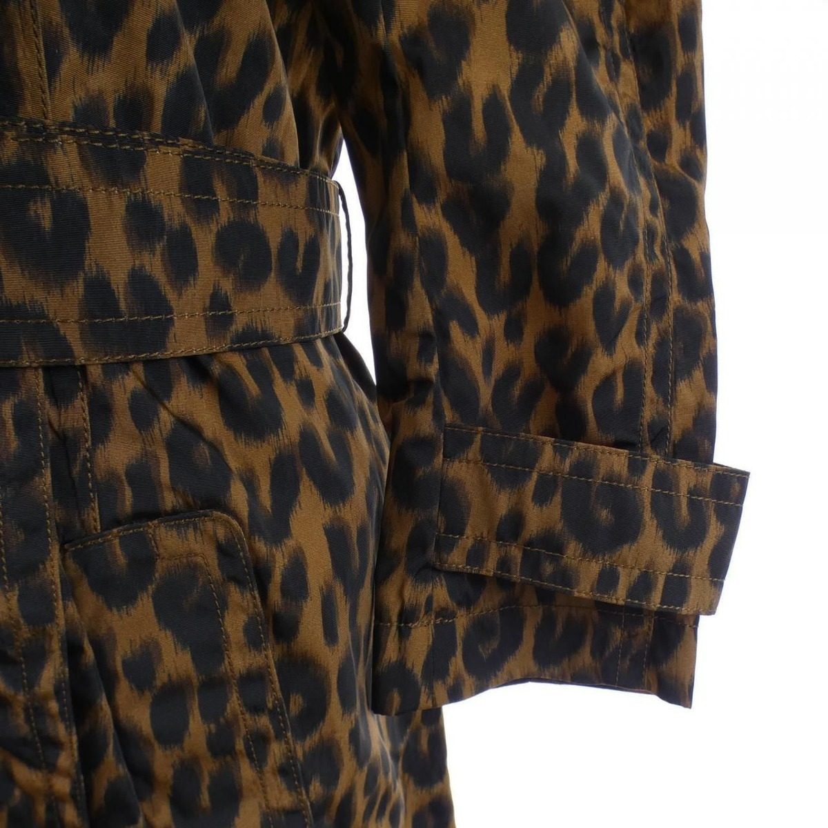 Louis Vuitton Coat Brown — view 6