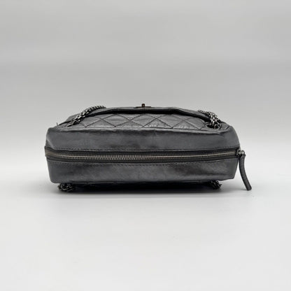 Chanel Shoulder Bag 2.55 Quilted Silver Leather Seal — view 5