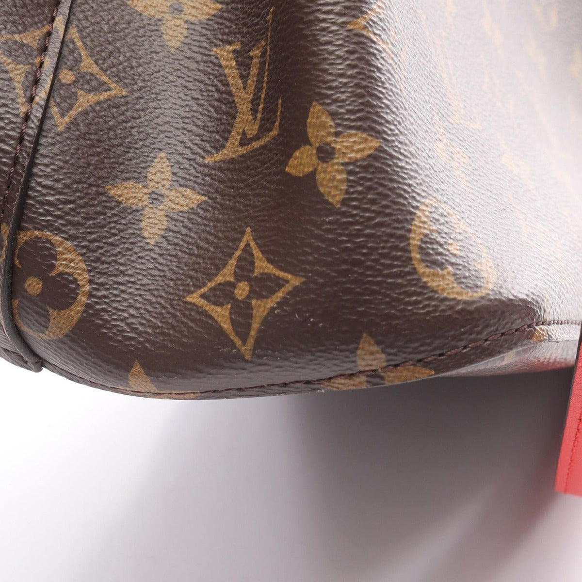 Louis Vuitton Shoulder Bag Neo Noe Coquelicot Leather — view 6