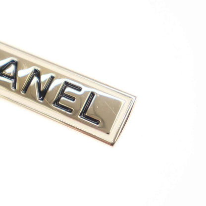 Chanel 21aw Logo Plate Brooch B21 B Gold Type