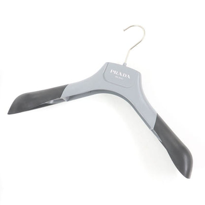 Prada 2024 Sgn955 Triangle Logo Re-nylon Puffer Jacket Down Jacket Black 50