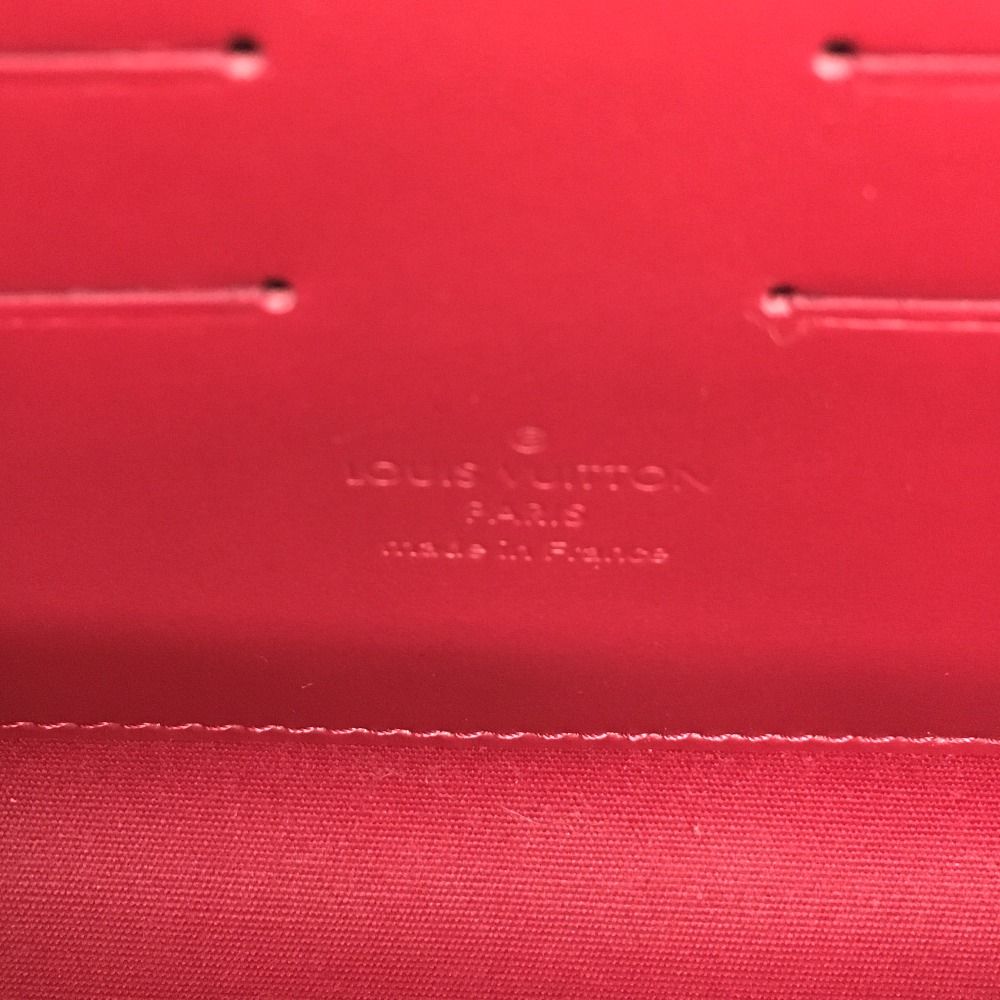 Louis Vuitton Wallet Clutch Wallet Red Red Vernis Ross More MM