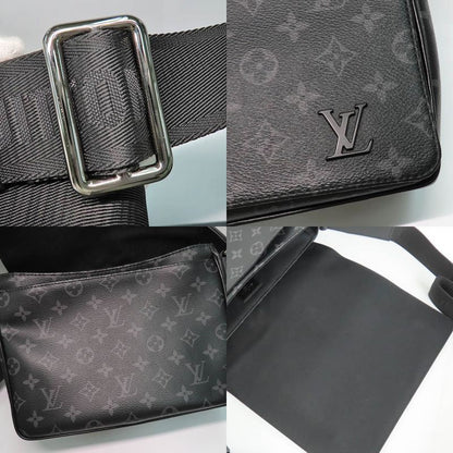 Louis Vuitton District PM NV3 M46255 Monogram Eclipse Shoulder-bag