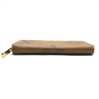 Louis Vuitton Monogram Giant Reverse Zippy Wallet