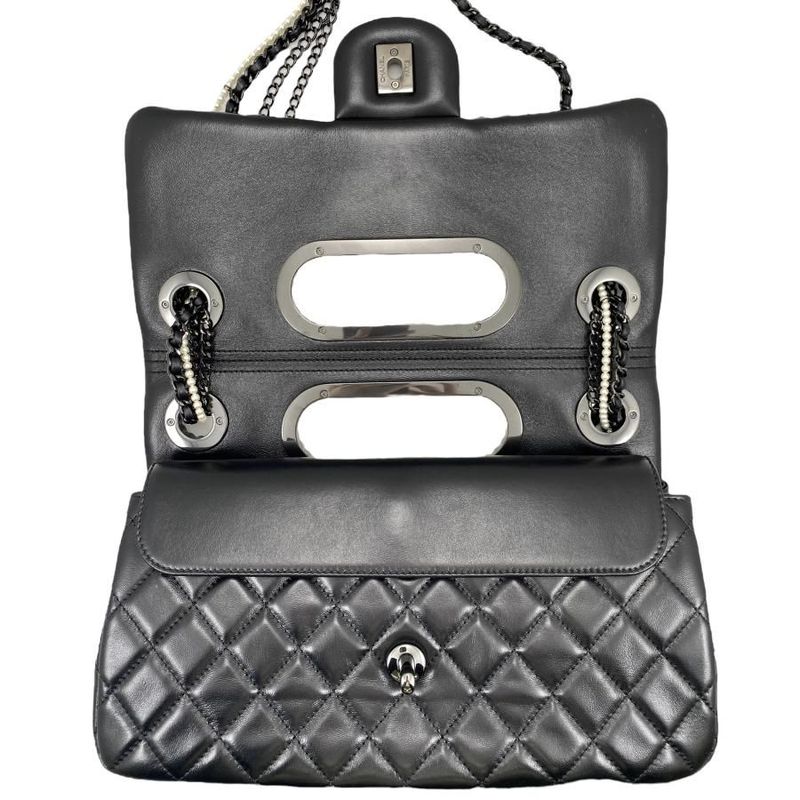 Chanel Pearl Flap Bag Shoulder Bag Handbag Black 2023-24aw (Fall/winter) Black