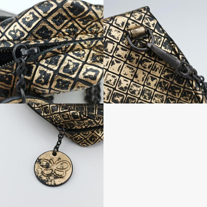 Bottega Veneta Intrecciomirage Butterfly Charm Black And Gold Leather B00957186b