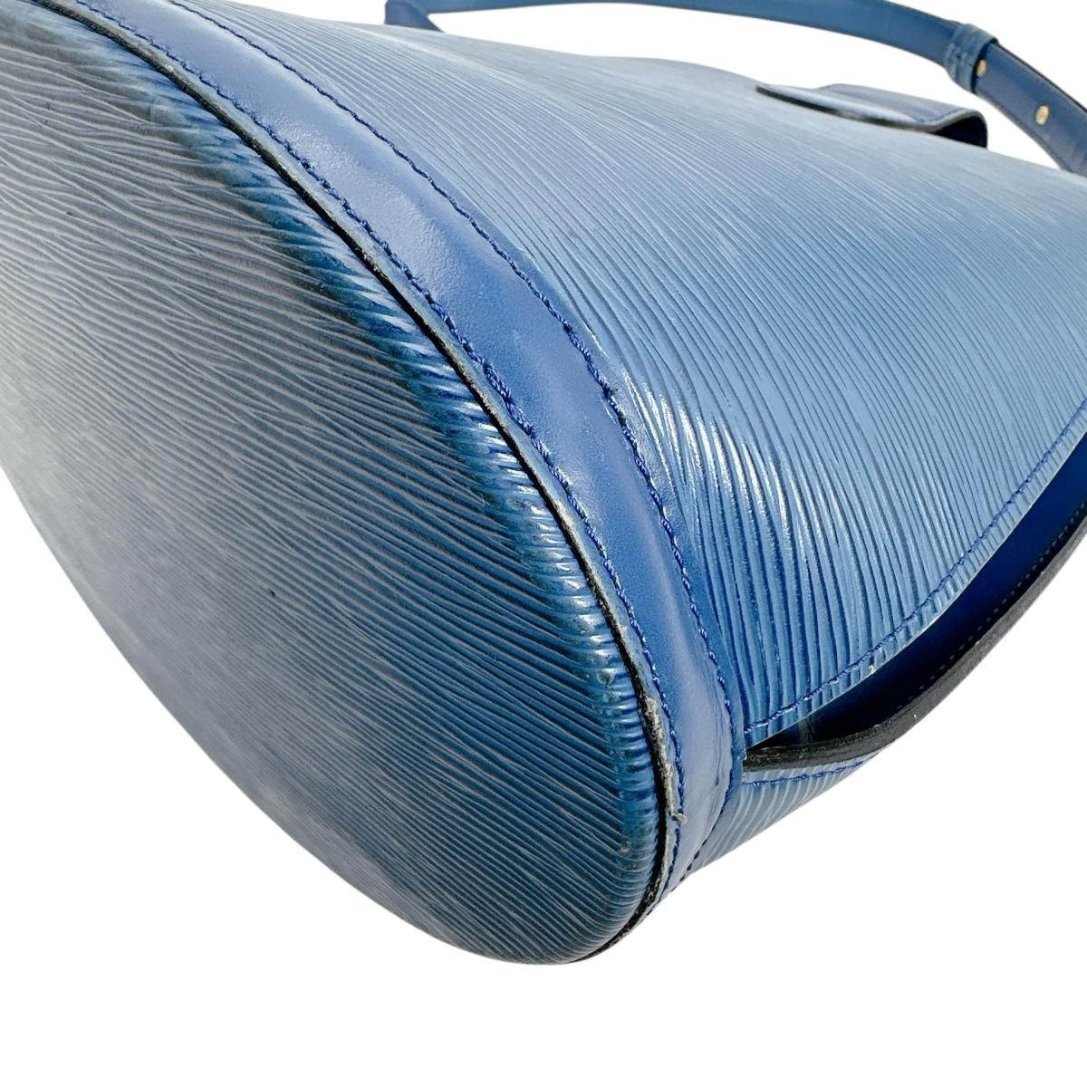 Louis Vuitton Epi Shoulder Bag Cluny Blue