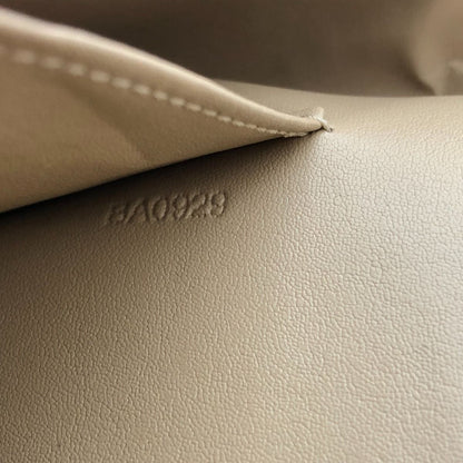 Louis Vuitton Shoulder Bag Monogram Vernis Thompson Street Enamel Calf