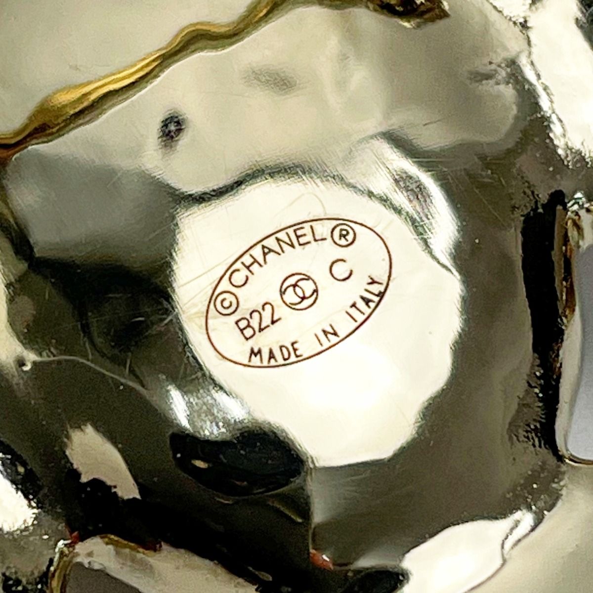 Chanel Heart Brooch Ab7517 Gold X White X Black Coco Mark Fake Pearl Ladies