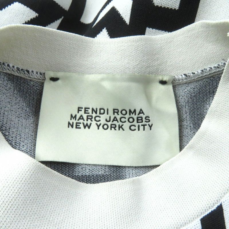 Fendi MARC Jacobs Marc Jacobs 2022 Fzd917 Logo Allover Short Sleeve Knit Dress