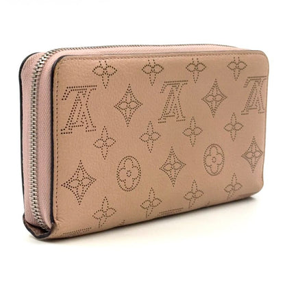 Louis Vuitton Zippy Wallet Mahina Magnolia Leather Light Pink Round Zipper Long