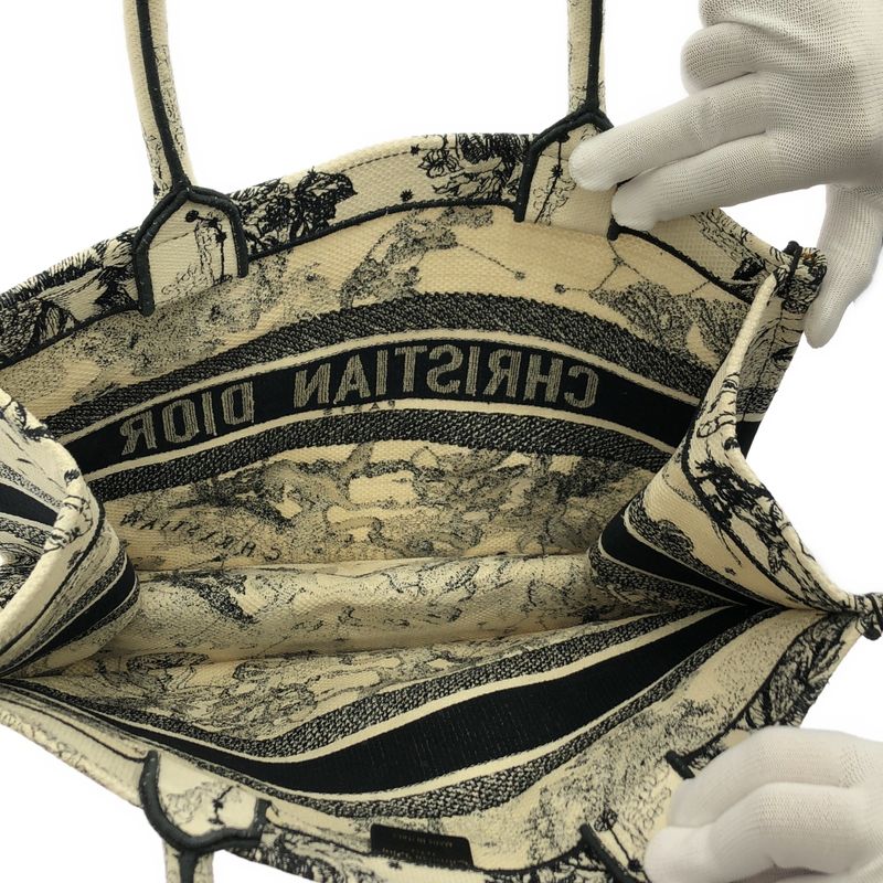 Christian DIOR - Dior Zodiac Book Tote Bag Medium Canvas - White - Women