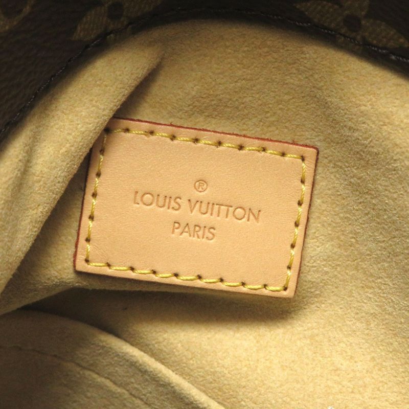 Louis Vuitton Artsy MM Monogram M