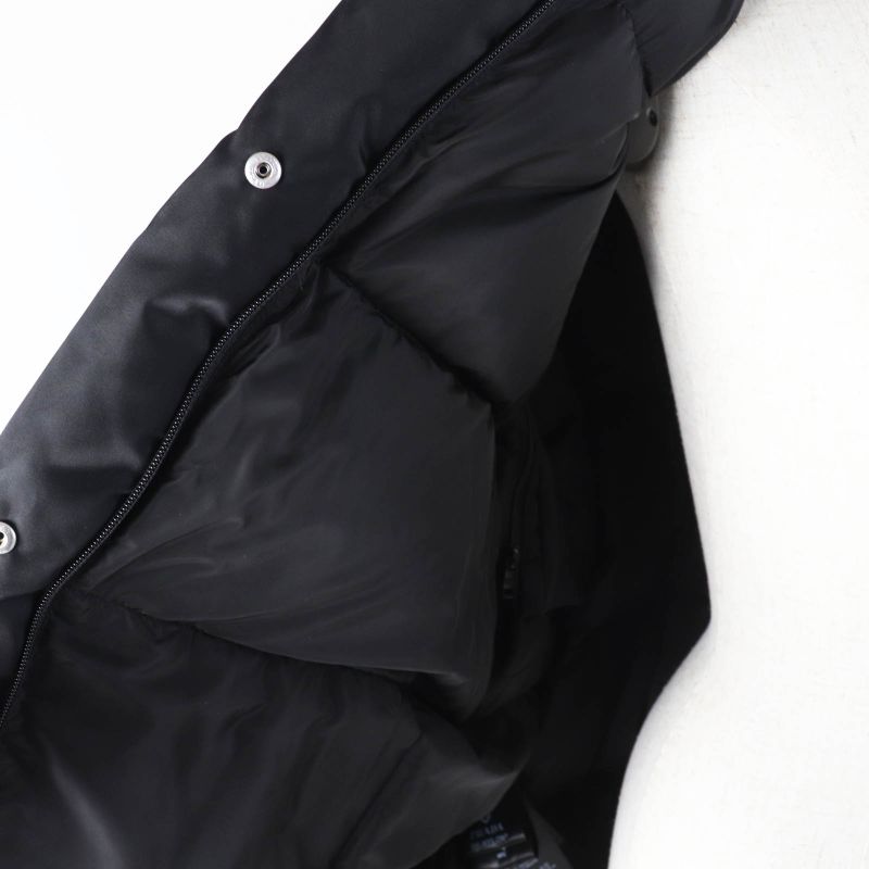 Prada 2023 29l805 Re-nylon 2-way Down Vest/down Jacket With Sleeve Sheep Fur