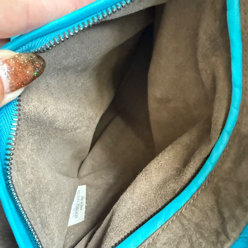 Bottega Veneta Intrecciato Leather Tote Handbag Bicolor Light Blue Ivory A4