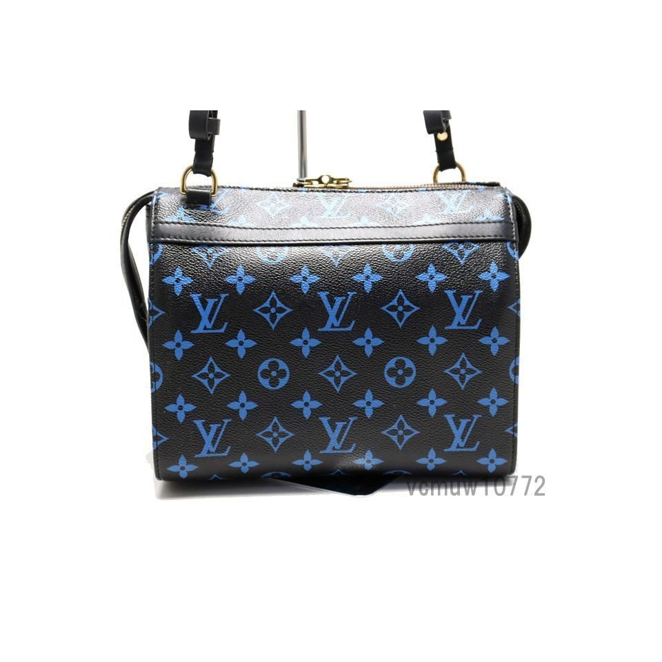 Louis Vuitton Handbag Black — view 2