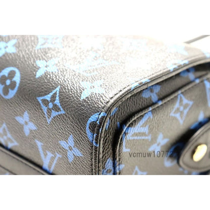 Louis Vuitton Handbag Black — view 4