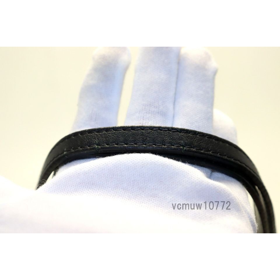 Louis Vuitton Handbag Black — view 5