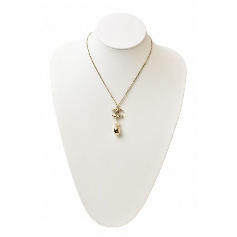 Chanel 2-Way Coco Mark CC Pearl Motif Gold 17 — view 7