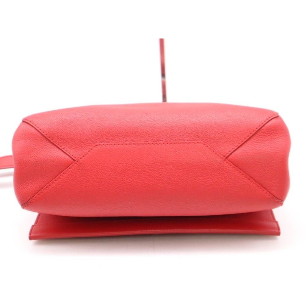Louis Vuitton Lockme 2 Ruby Leather 2-Way Shoulder Bag Silver — view 3