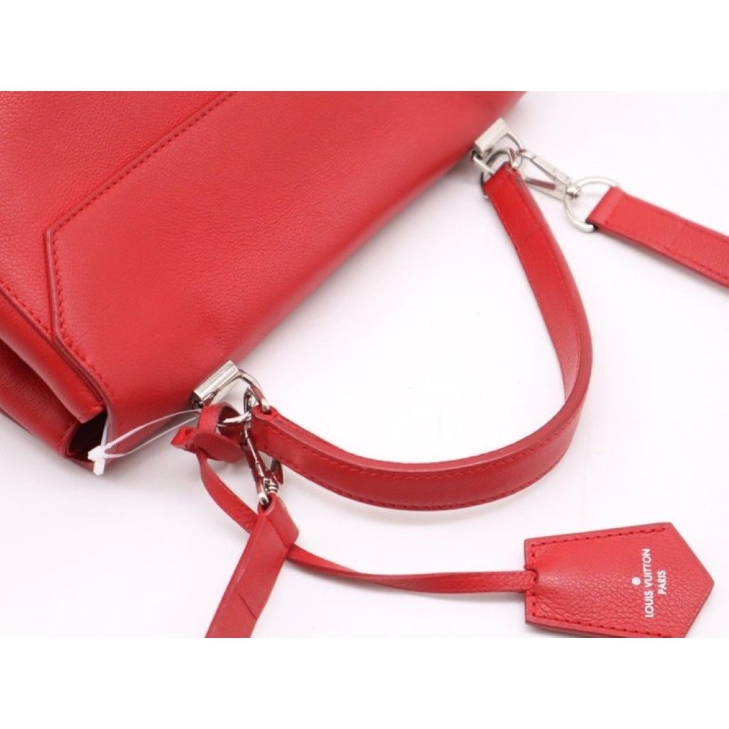 Louis Vuitton Lockme 2 Ruby Leather 2-Way Shoulder Bag Silver — view 6