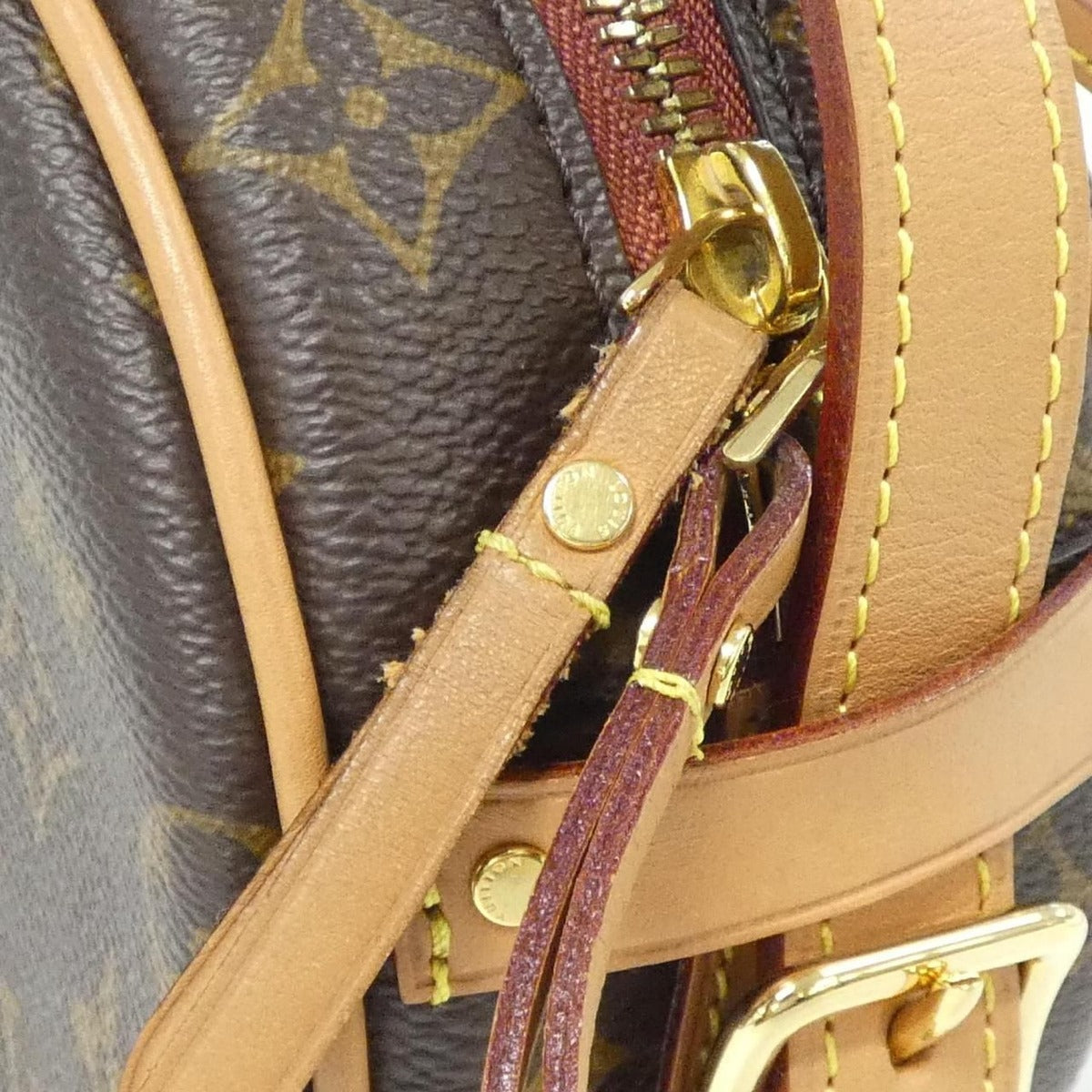 Louis Vuitton Monogram Boite Chapeau Sple Shoulder Bag — view 3