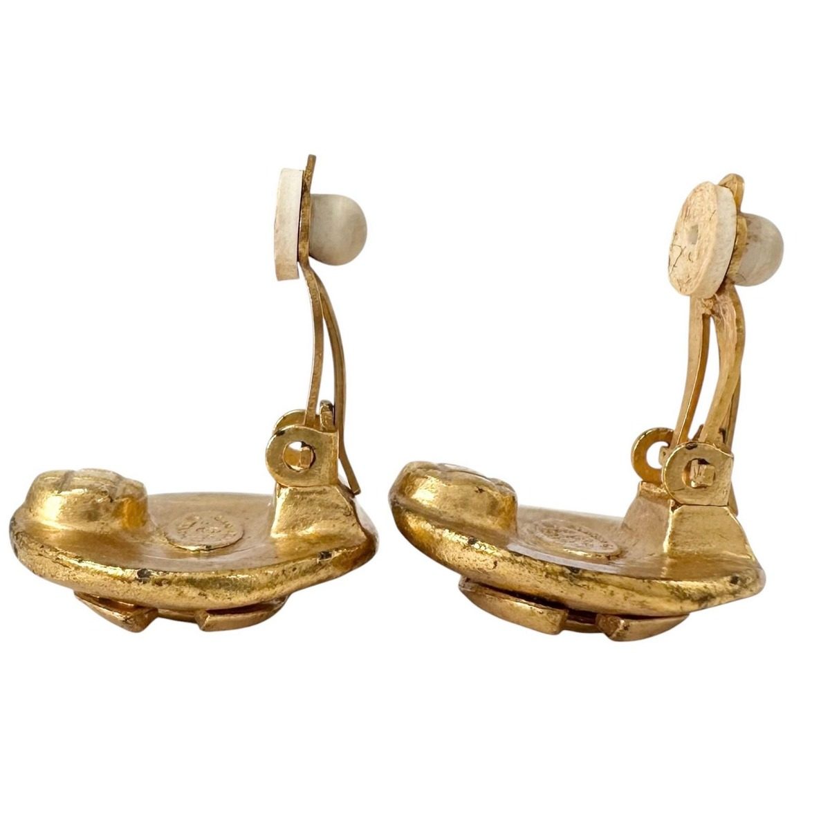 Chanel Earrings CC Logo Gold Round — view 4