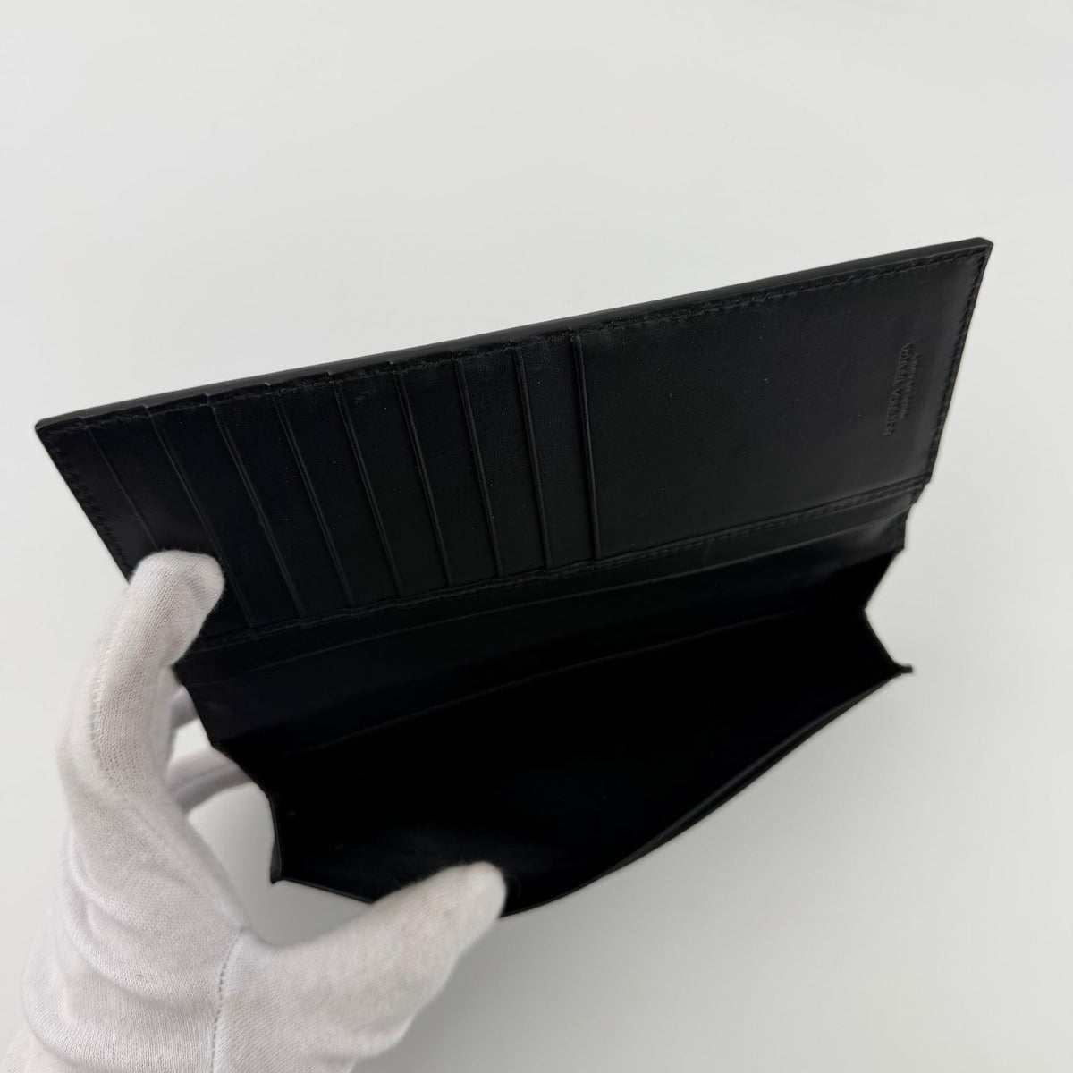 Bottega Veneta Intrecciato Wallet Black Leather Vintage — view 12